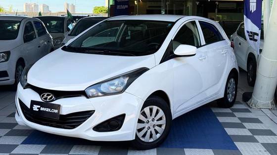 HYUNDAI HB20 1.0 COMFORT 12V FLEX 4P MANUAL HYUNDAI HB20 1.0 COMFORT 12V FLEX 4P MANUAL